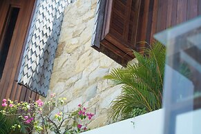 Floros Villa Canggu by Uniquecations