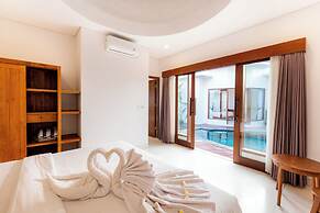 Floros Villa Canggu by Uniquecations