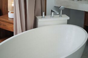 Floros Villa Canggu by Uniquecations