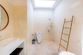 Floros Villa Canggu by Uniquecations