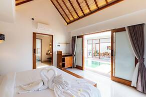 Floros Villa Canggu by Uniquecations