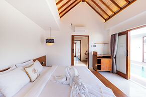 Floros Villa Canggu by Uniquecations
