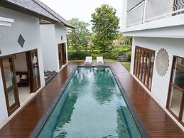 Floros Villa Canggu by Uniquecations