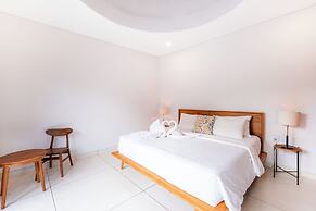 Floros Villa Canggu by Uniquecations