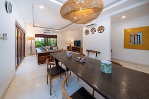 Floros Villa Canggu by Uniquecations