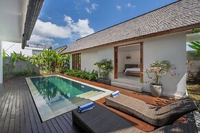 Floros Villa Canggu by Uniquecations