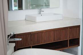 Floros Villa Canggu by Uniquecations