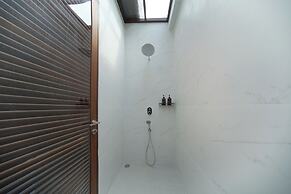 Floros Villa Canggu by Uniquecations