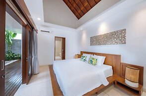 Floros Villa Canggu by Uniquecations