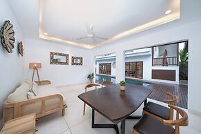 Floros Villa Canggu by Uniquecations