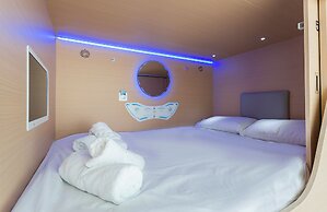 Urban Cube Hostel Sevilla