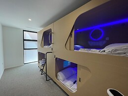 Urban Cube Hostel Sevilla