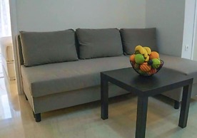 Loutraki Coastal Apartment Retreat