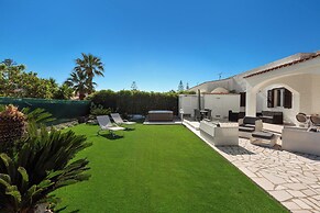 3961 Casa Martina by Barbarhouse