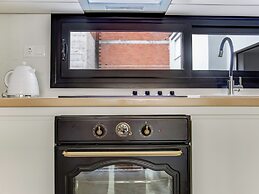 Sanders Old Port Thessaloniki