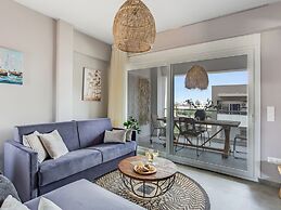 Sanders Old Port Thessaloniki