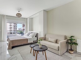 Sanders Old Port Thessaloniki