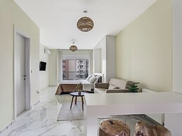 Sanders Old Port Thessaloniki