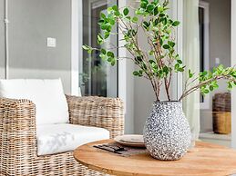 Sanders Old Port Thessaloniki