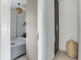 Sanders Old Port Thessaloniki