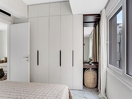 Sanders Old Port Thessaloniki