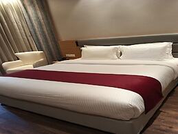 The White IBIS A Boutique Hotel