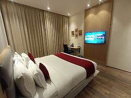 The White IBIS A Boutique Hotel