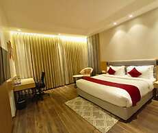 The White IBIS A Boutique Hotel