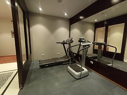 The White IBIS A Boutique Hotel