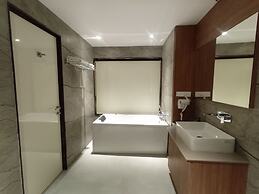 The White IBIS A Boutique Hotel