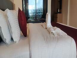 The White IBIS A Boutique Hotel