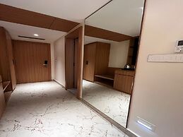 The White IBIS A Boutique Hotel