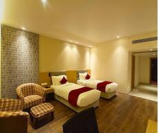 The White IBIS A Boutique Hotel