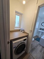 Newly Renovated 4 Bedroom House