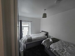 Newly Renovated 4 Bedroom House