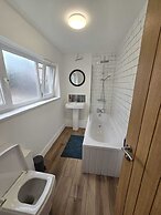 Newly Renovated 4 Bedroom House