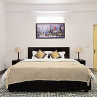 Lux Studio Epic Stay