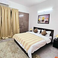 Lux Studio Epic Stay