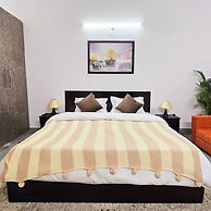 Lux Studio Epic Stay