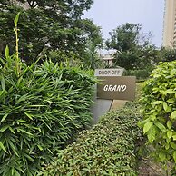 Lux Studio Epic Stay