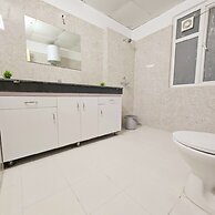 Lux Studio Epic Stay