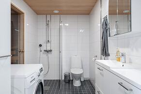 Fabulous 1BR Apt with Sauna & Views