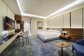 Nova M Hotel Edge By Rotana