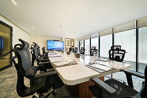 Nova M Hotel Edge By Rotana