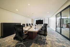 Nova M Hotel Edge By Rotana