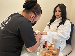 Nova M Hotel Edge By Rotana