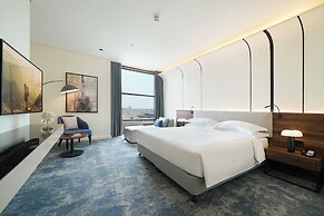 Nova M Hotel Edge By Rotana