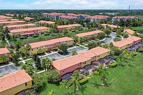 Cozy 2Bd Spa Jacuzzi Close to Disney Encantada 3029