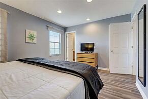 Cozy 2Bd Spa Jacuzzi Close to Disney Encantada 3029