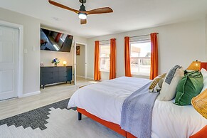 Central Albuquerque Getaway w/ Hot Tub & Grill!